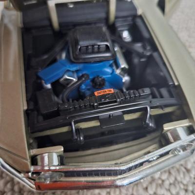 Six Die Cast Ford Mustangs and More (B1-DW))