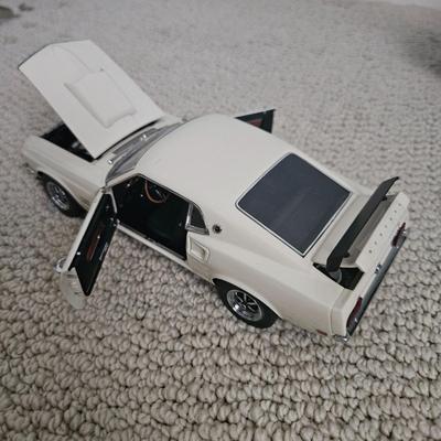 Six Die Cast Ford Mustangs and More (B1-DW))