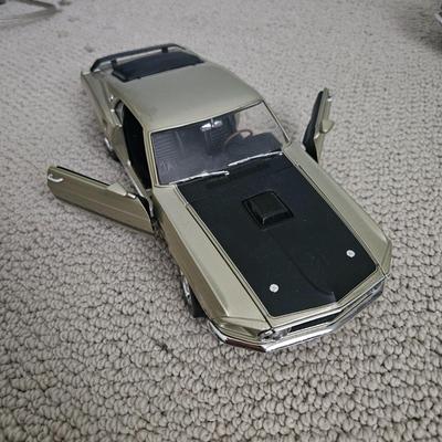 Six Die Cast Ford Mustangs and More (B1-DW))
