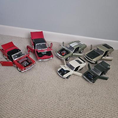 Six Die Cast Ford Mustangs and More (B1-DW))
