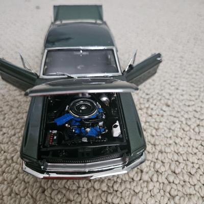 Six Die Cast Ford Mustangs and More (B1-DW))