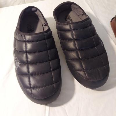 Size 12/13 Slippers by North Face, L.L. Bean and more (B1-BBL)
