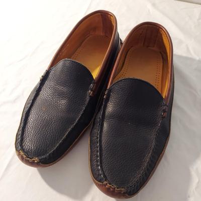 Size 12/13 Slippers by North Face, L.L. Bean and more (B1-BBL)