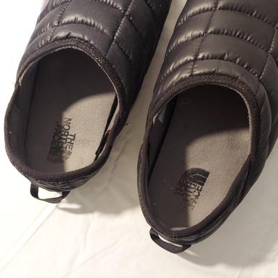 Size 12/13 Slippers by North Face, L.L. Bean and more (B1-BBL)