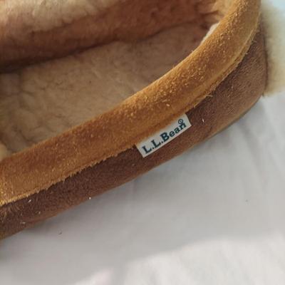 Size 12/13 Slippers by North Face, L.L. Bean and more (B1-BBL)