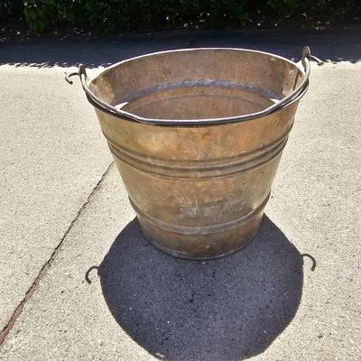 Assortment of Galvanized Tubs & Buckets (G-JS)