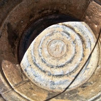 Assortment of Galvanized Tubs & Buckets (G-JS)