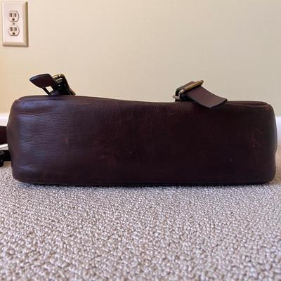 Schnee's Brand Canvas and Leather Messenger Bag (B1-BBL)