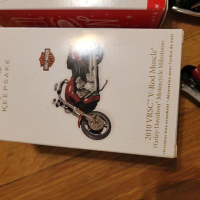 Lot of hallmark and other Harley Davidson minutures replica collectors items