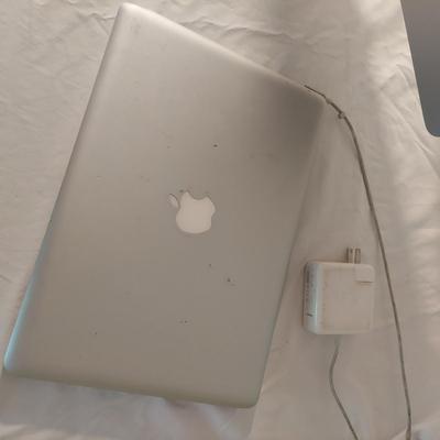 MacBook, Monitor and more (B2-BBL)