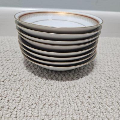 Noritake Doral Maroon China Set (B1-DW)