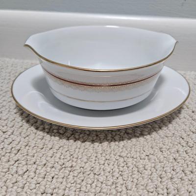 Noritake Doral Maroon China Set (B1-DW)