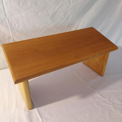 Meditation Stools and Strongtek Slant Board (B1-BBL)