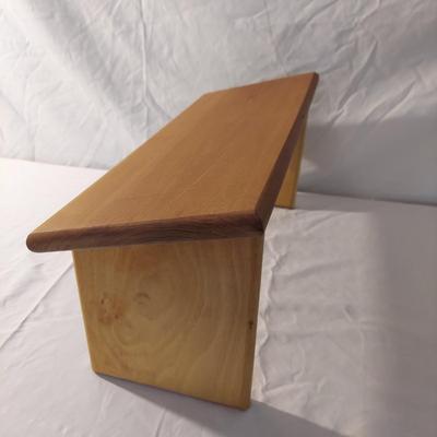 Meditation Stools and Strongtek Slant Board (B1-BBL)