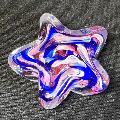 Star paperweight