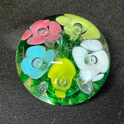 St. Clair paper weight