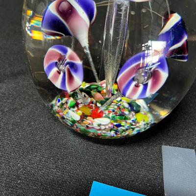 Floral paperweight