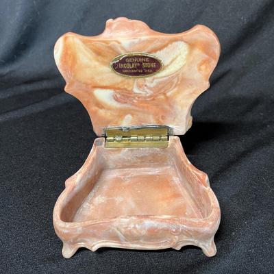 Incolay stone Cameo trinket box