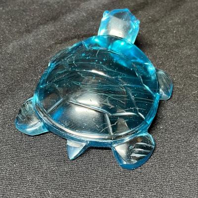 Turtle paper weight
