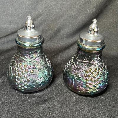 Imperial Carnival Glass shakers