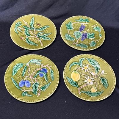 Bordallo Pinheiro Plates