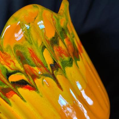 Haeger Tulip planter