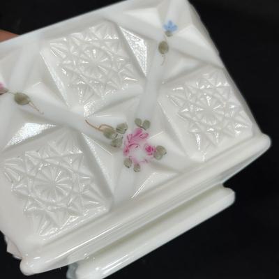 Westmoreland old quilt sqare box