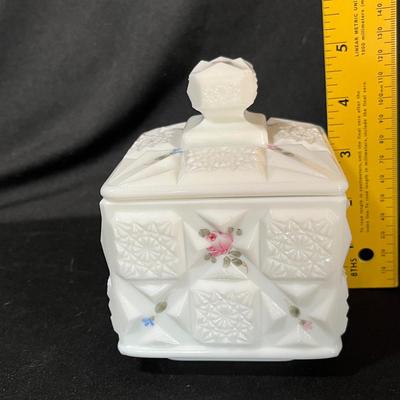 Westmoreland old quilt sqare box