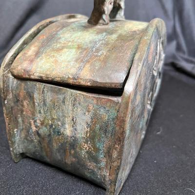 Orientalia Metal box w/ Fish