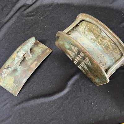 Orientalia Metal box w/ Fish