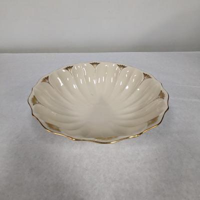 Lenox Scalloped Footed Dish