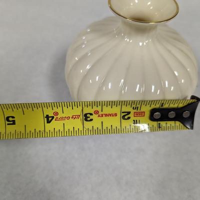 Lenox Ribbed Bulb Vase