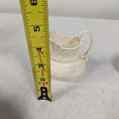 Lenox Scalloped Dish Creamer & Sugar Dish