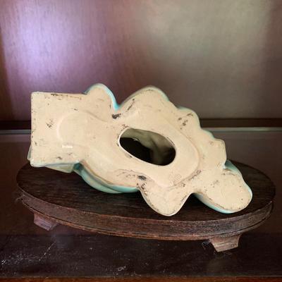 LOT 174: Vintage Shiwan Glazed Mud Man Pottery Figurine, Vintage Carved Cinnabar Small Tray & Imari Style Porcelain Plate
