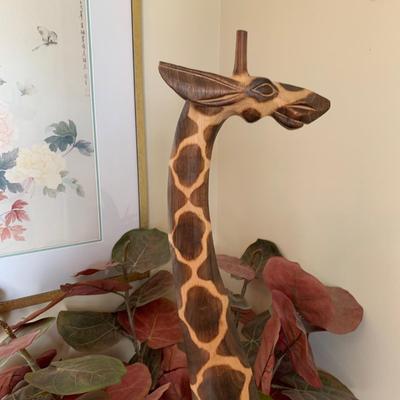 LOT 176: Wood Sculpture of Giraffe & Pencil Reed Rattan Floor Basket/Vase w/Faux Plant