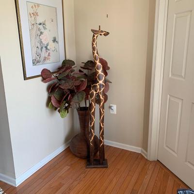 LOT 176: Wood Sculpture of Giraffe & Pencil Reed Rattan Floor Basket/Vase w/Faux Plant