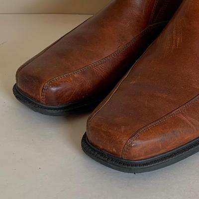 LOT 196: Men's Rockport Shoes, Sz.10