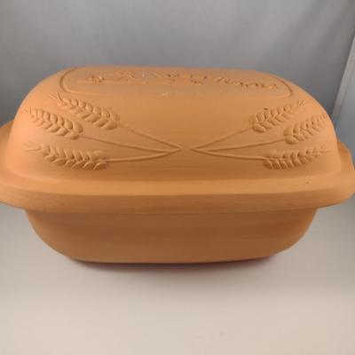 Breadtopia Terra Cotta Hearth Baker with Oval Rattan Proofing Basket
