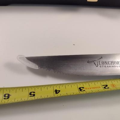 Set of Four Longhorn Steakhouse Knives with Storage Box