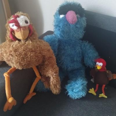 sesemestreet puppets chicken hand puppet and blue monster