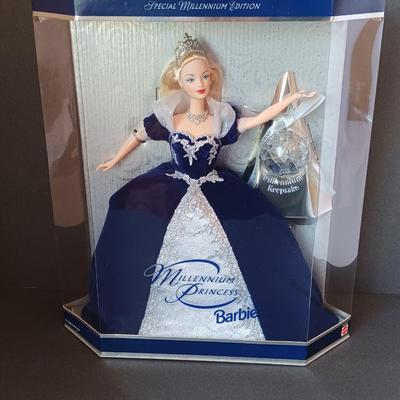 Collectible Special Millennium Edition Princess Barbie Mint in box