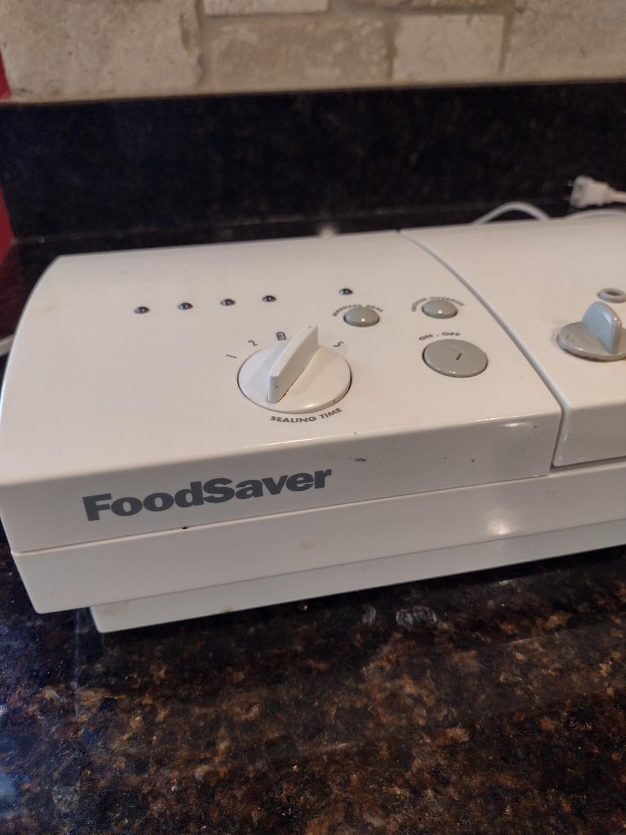 FoodSaver Professional II Vacuum Sealer | EstateSales.org