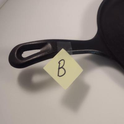 Lodge Cast Iron Griddle Pan- Approx 10 3/4" in Diameter (Choice B)