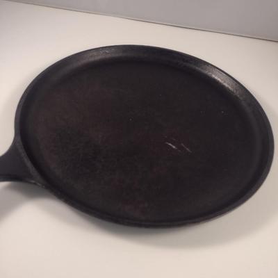 Lodge Cast Iron Griddle Pan- Approx 10 3/4" in Diameter (Choice B)