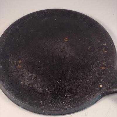 Lodge Cast Iron Griddle Pan- Approx 9 1/4