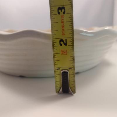Pampered Chef Stoneware Pie Plate- Approx 10"