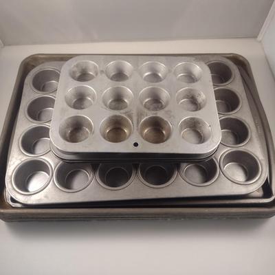 Collection of Baking Pans