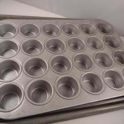 Collection of Baking Pans