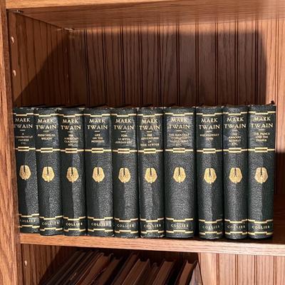 Mark Twain Authorized Edition Book Set (LR-RG)