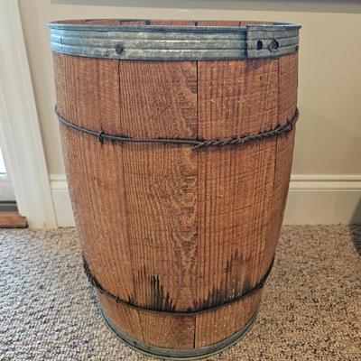 Barrels and a Bucket (BD-DW)